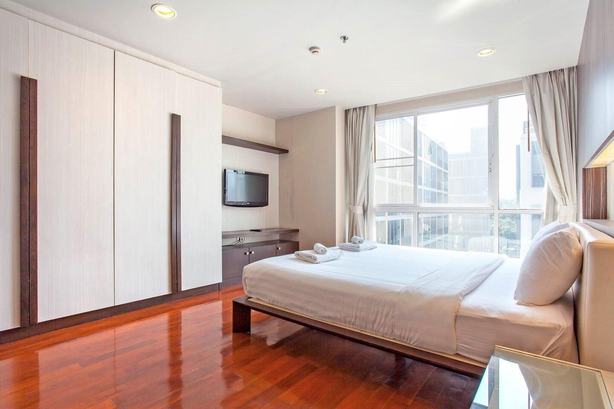 Double Trees Aparthotel Bangkok