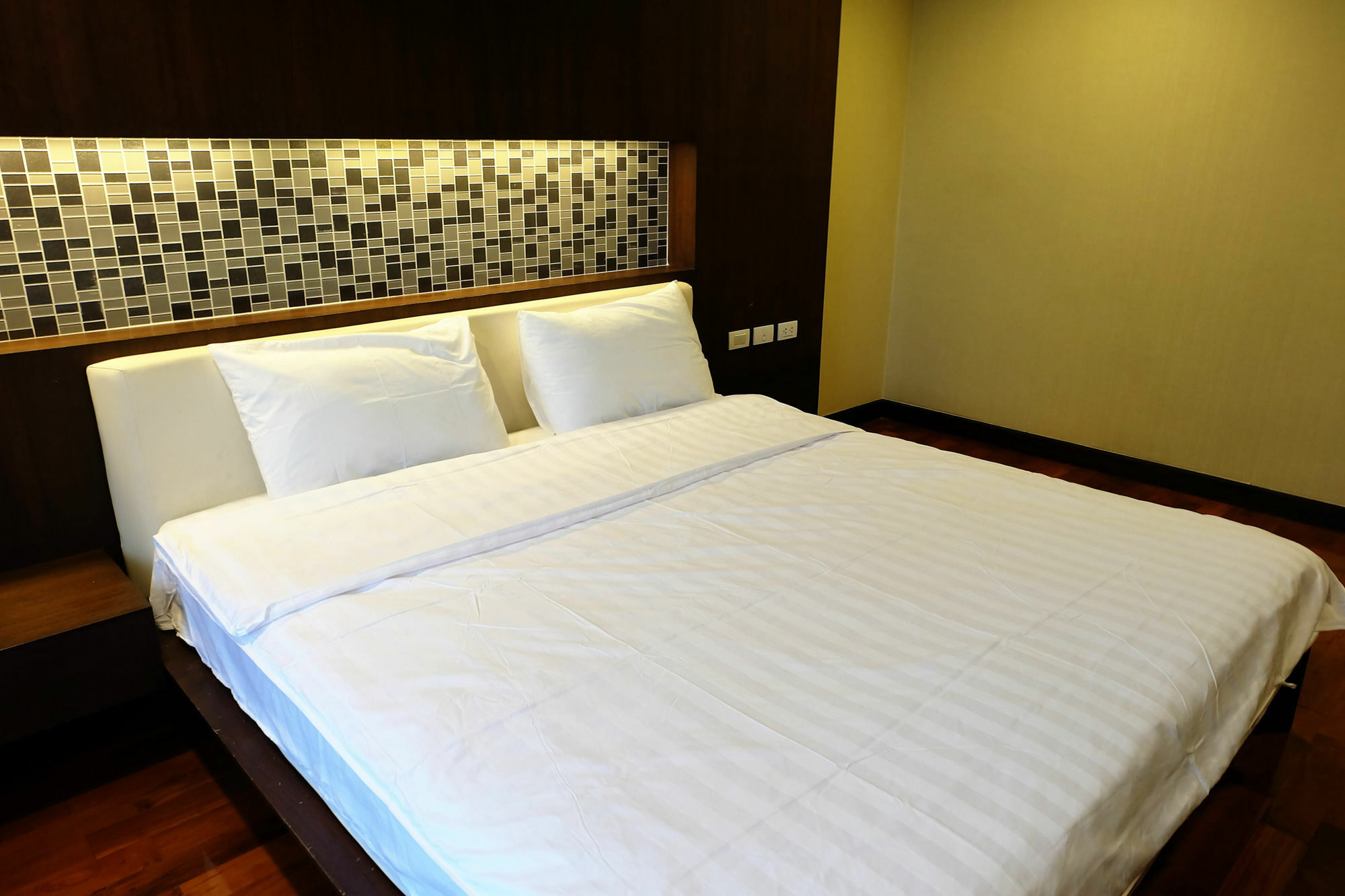 Double Trees Aparthotel Bangkok